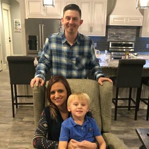 Meet your Posher, Radell